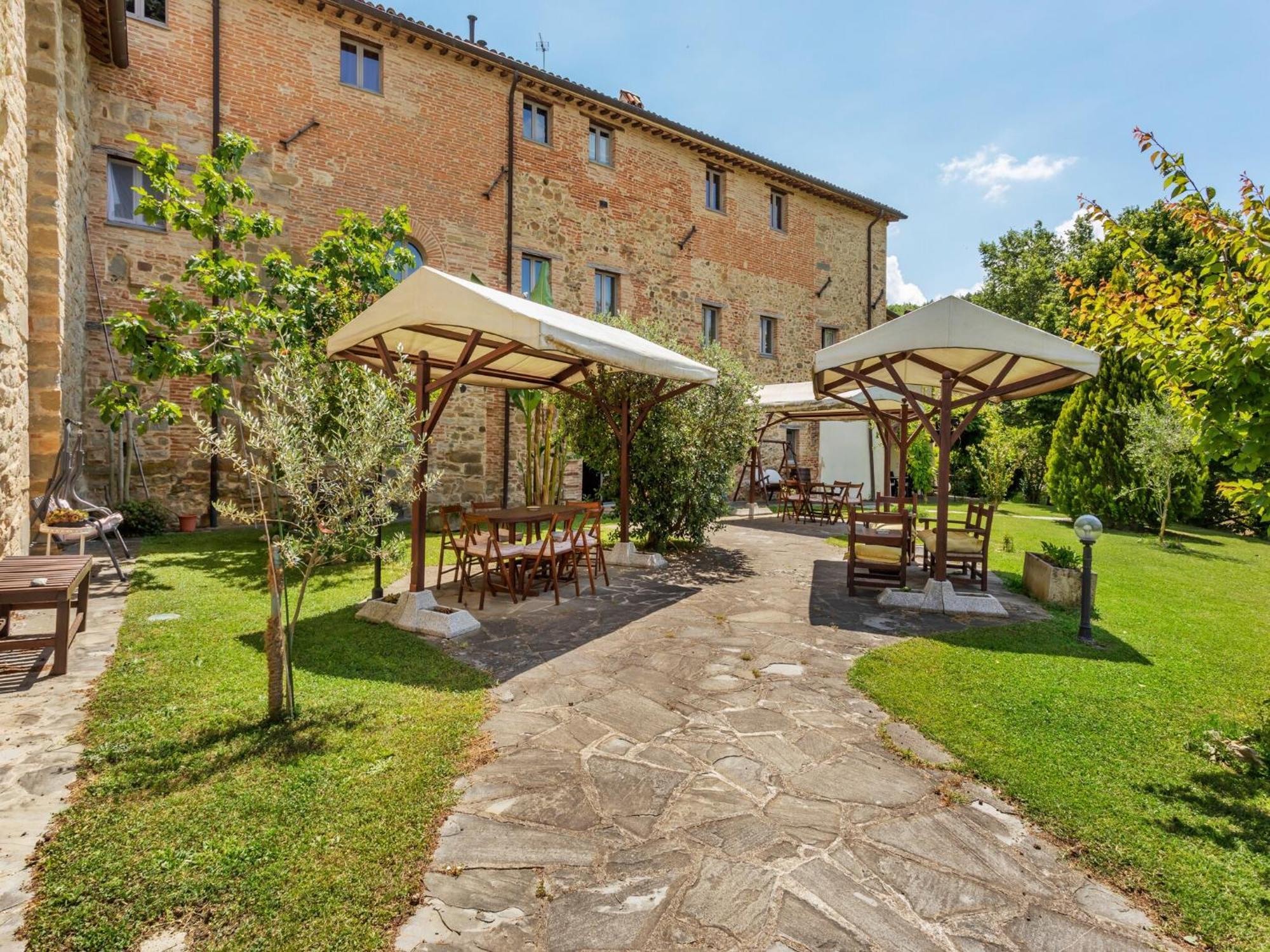 Rustic Holiday Home In Citt Di Castello With Swimming Pool Citta di Castello Ngoại thất bức ảnh
