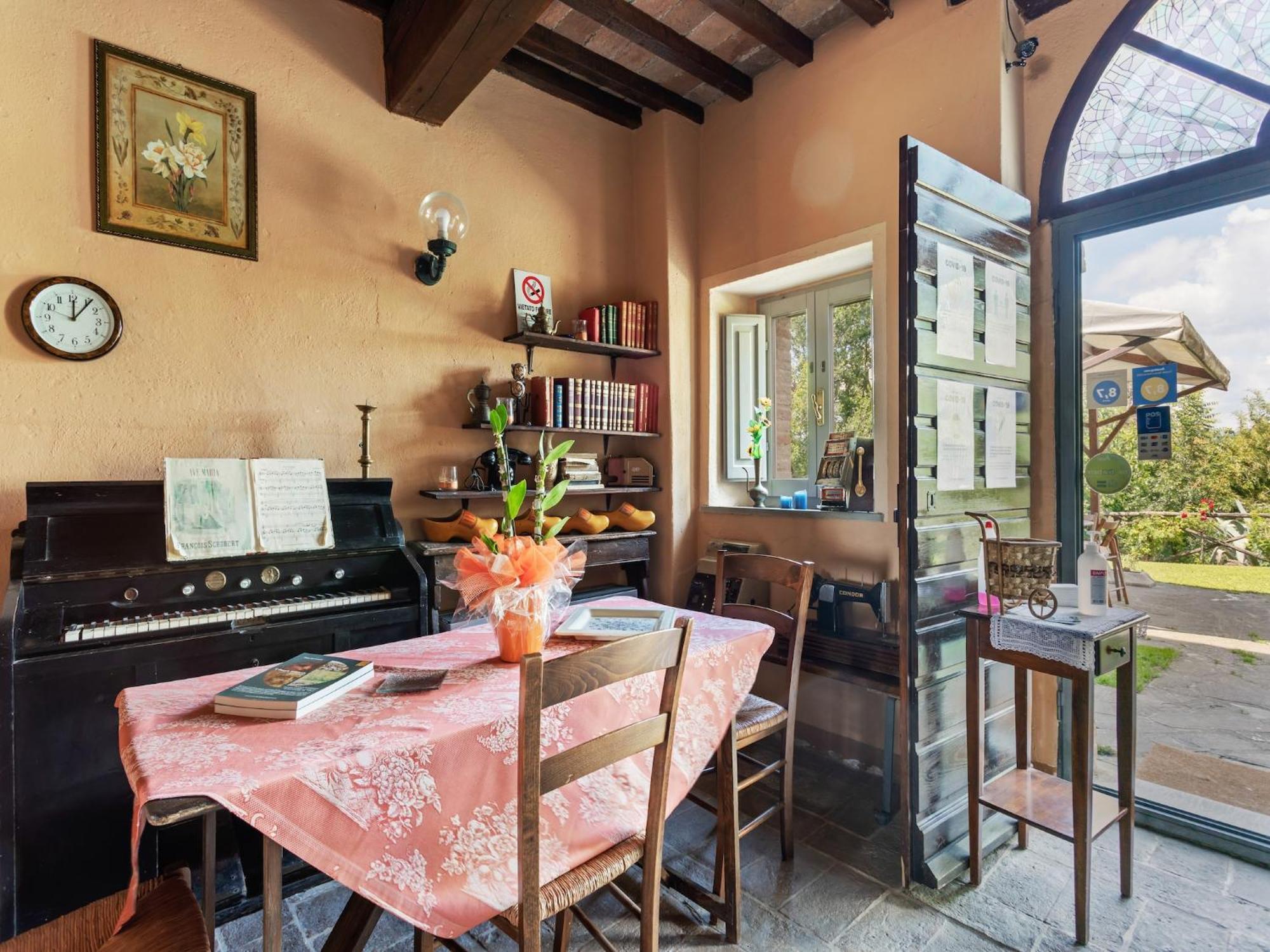 Rustic Holiday Home In Citt Di Castello With Swimming Pool Citta di Castello Ngoại thất bức ảnh